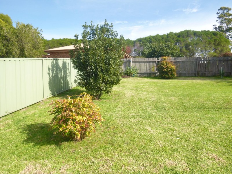 63 Meringo Street, Bega NSW 2550