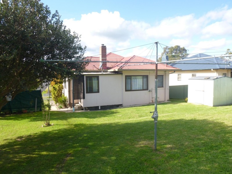 63 Meringo Street, Bega NSW 2550