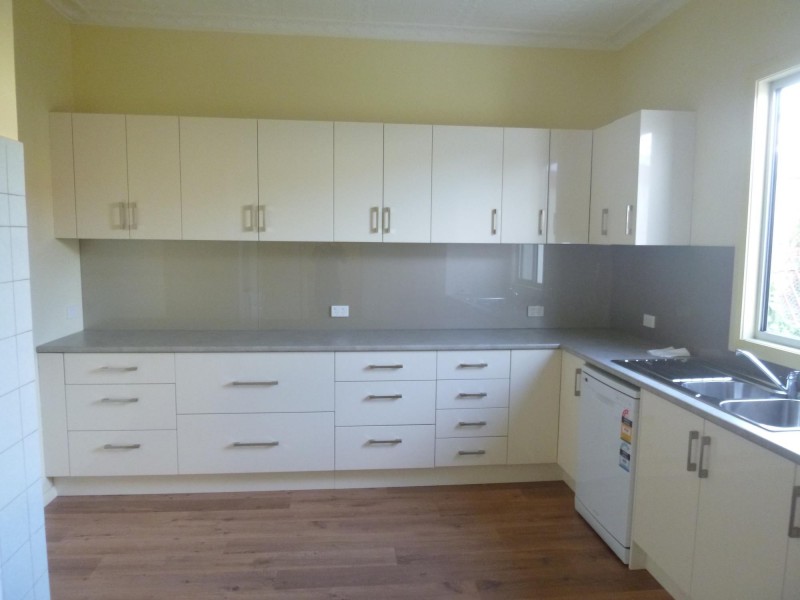 90 Upper Street, Bega NSW 2550