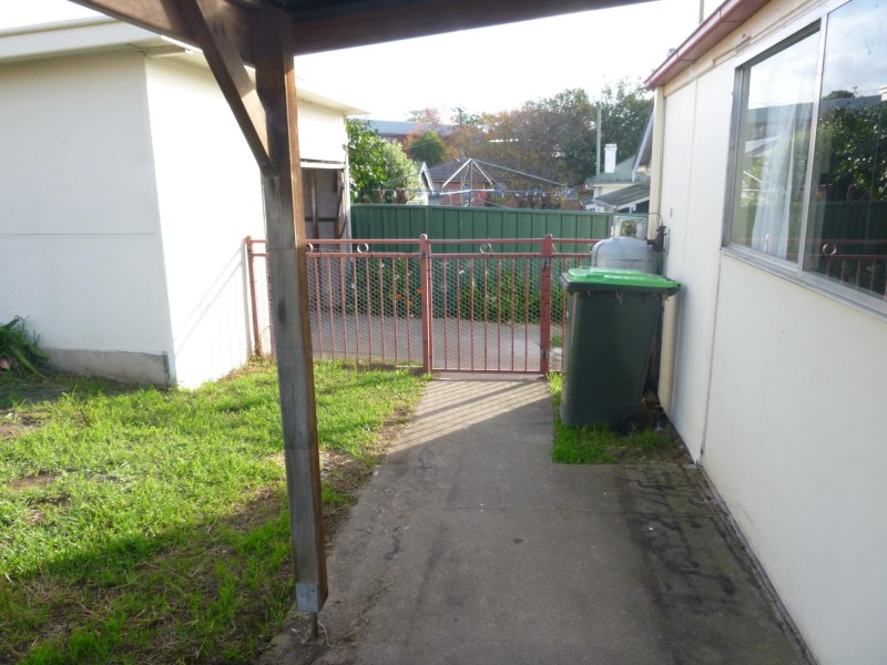 90 Upper Street, Bega NSW 2550