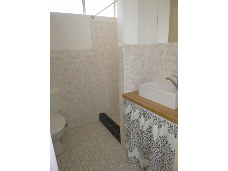 8/28 Parker Street, Bega NSW 2550