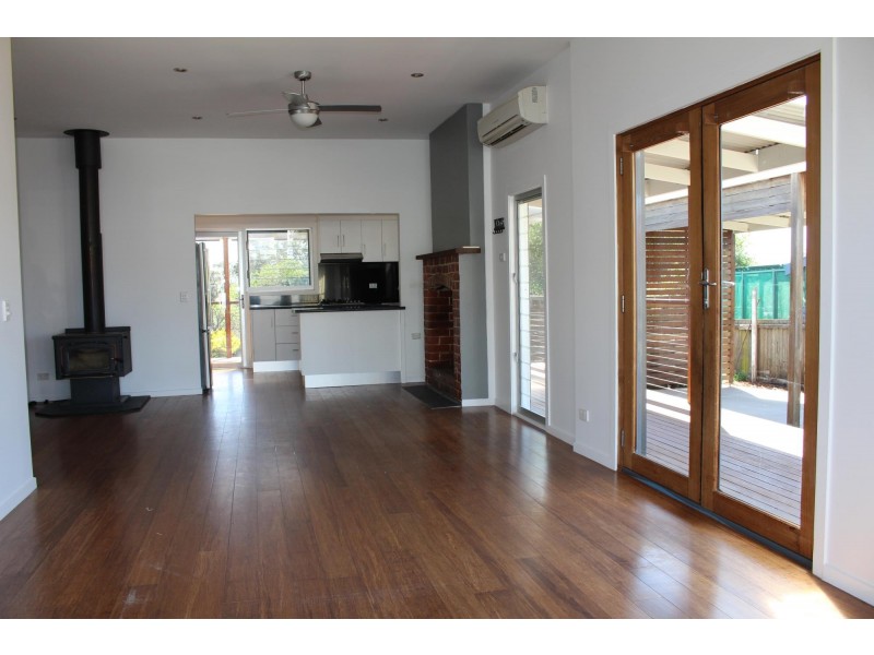 15 Mecklenberg Street, Bega NSW 2550