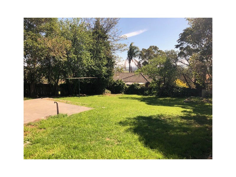 15 Mecklenberg Street, Bega NSW 2550