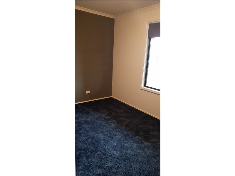 52 Valley Street, Bega NSW 2550