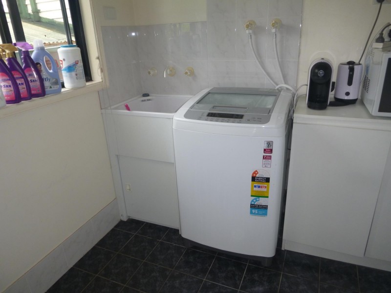 52 Valley Street, Bega NSW 2550