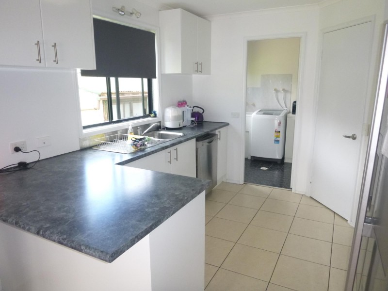 52 Valley Street, Bega NSW 2550