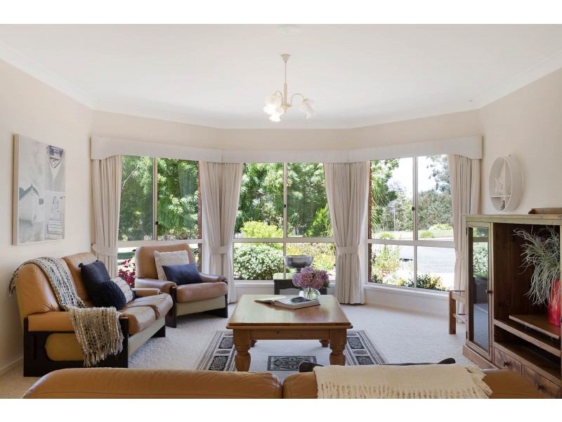 13 Northview Close, Bega NSW 2550