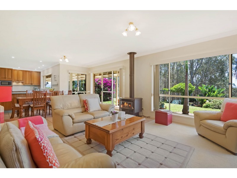 13 Northview Close, Bega NSW 2550