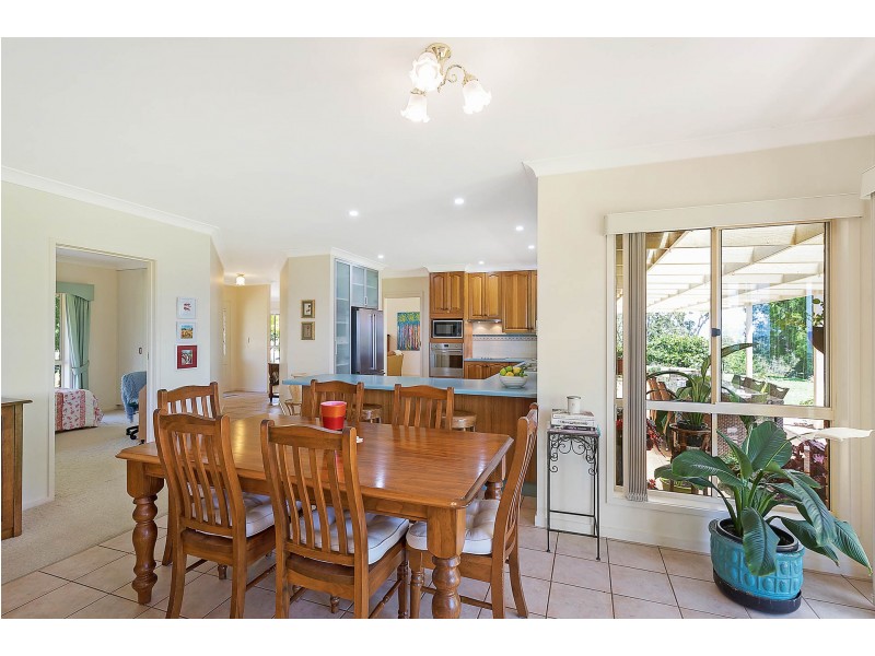 13 Northview Close, Bega NSW 2550