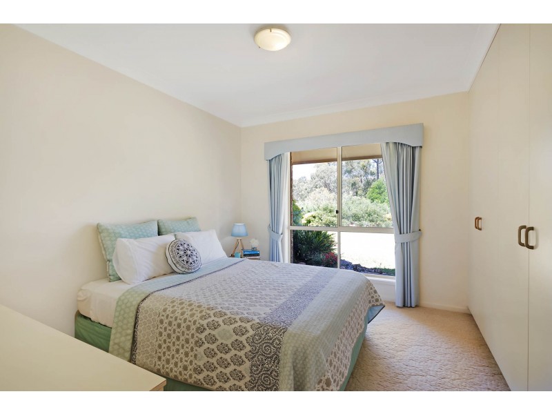 13 Northview Close, Bega NSW 2550