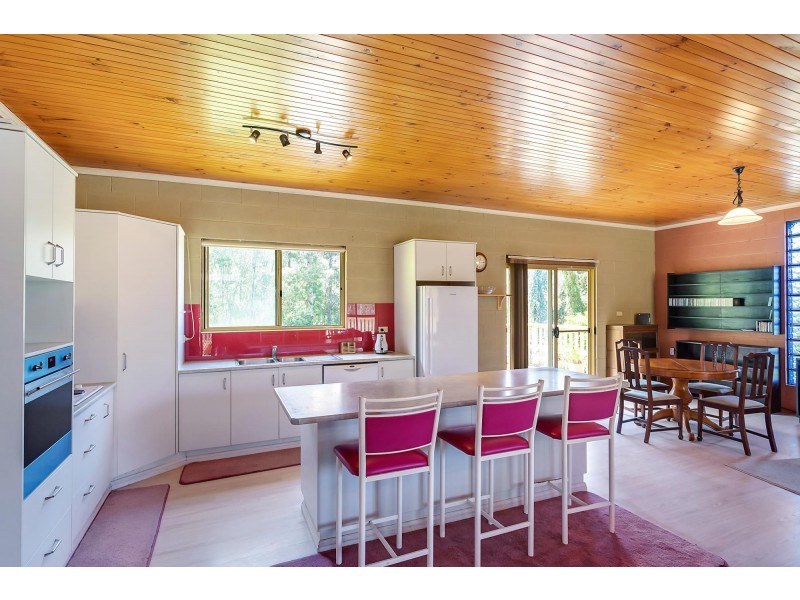 237 Reedy Swamp Road, Tarraganda NSW 2550