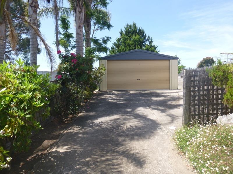 7 Ballima Court, Bega NSW 2550