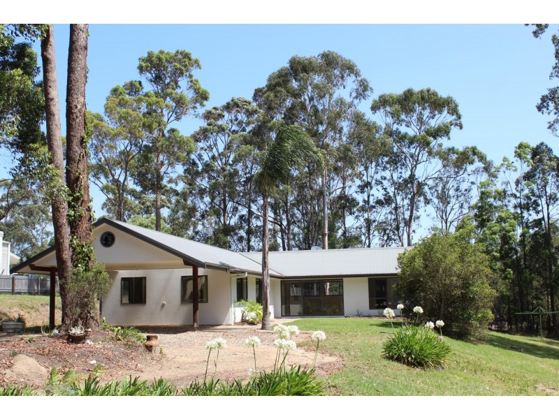 31 Strathmore Crescent, Kalaru NSW 2550