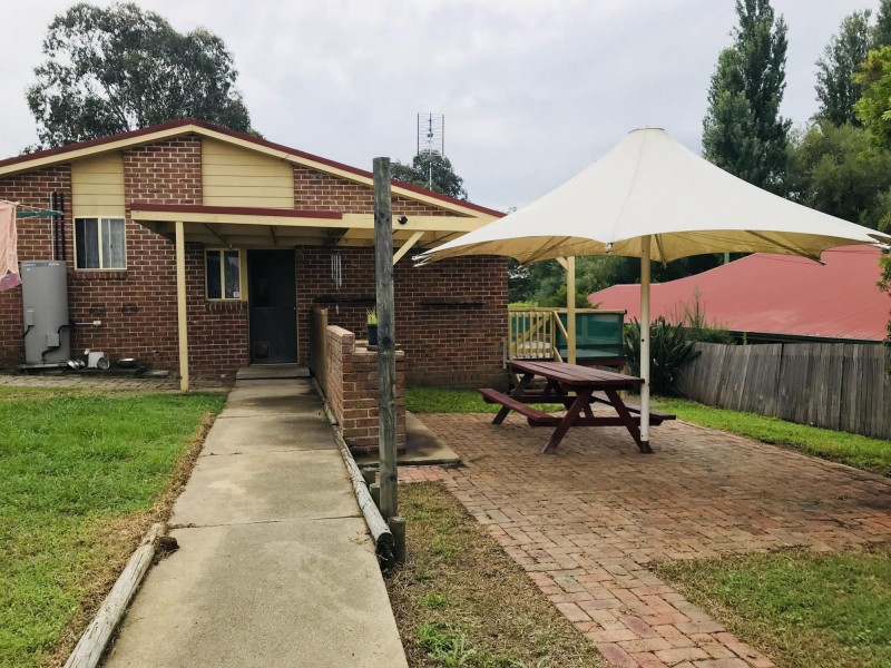 30 Barrack Street, Bega NSW 2550