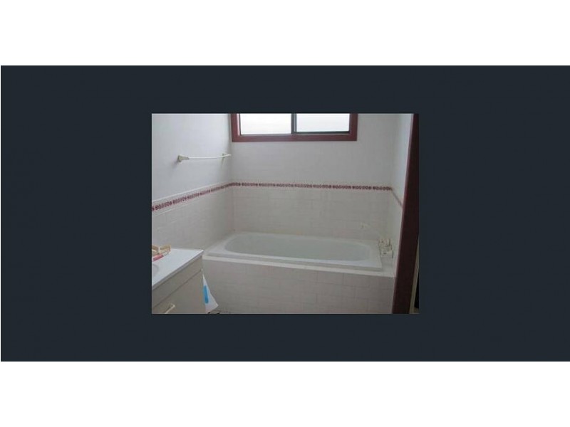 277 Auckland Street, Bega NSW 2550