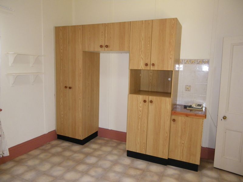 18 Bega Street, Bega NSW 2550