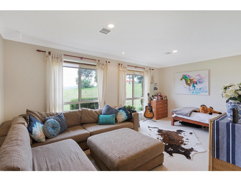 42 Black Range Road, Bega NSW 2550