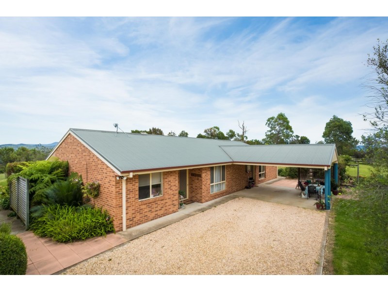 42 Black Range Road, Bega NSW 2550