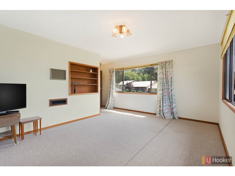 24 Barrack Street, Bega NSW 2550