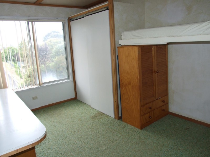 6 Cross Street, Bega NSW 2550