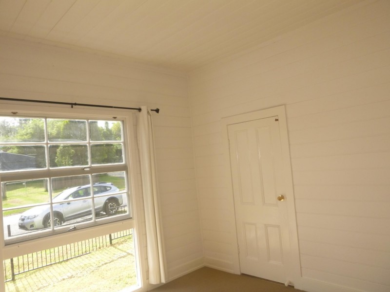 30 Hoyer Street, Cobargo NSW 2550