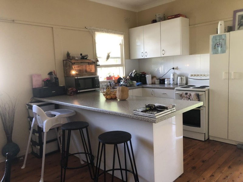 69 Meringo Street, Bega NSW 2550
