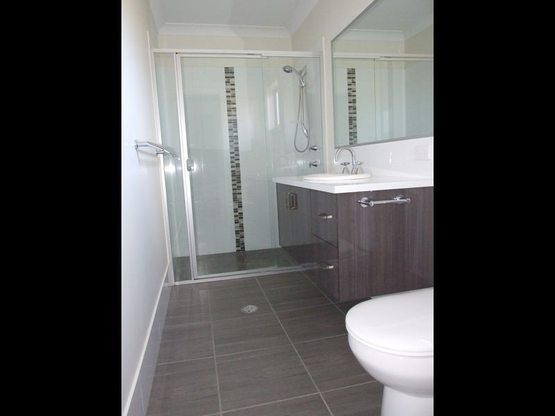 32 Rawlinson Street, Bega NSW 2550