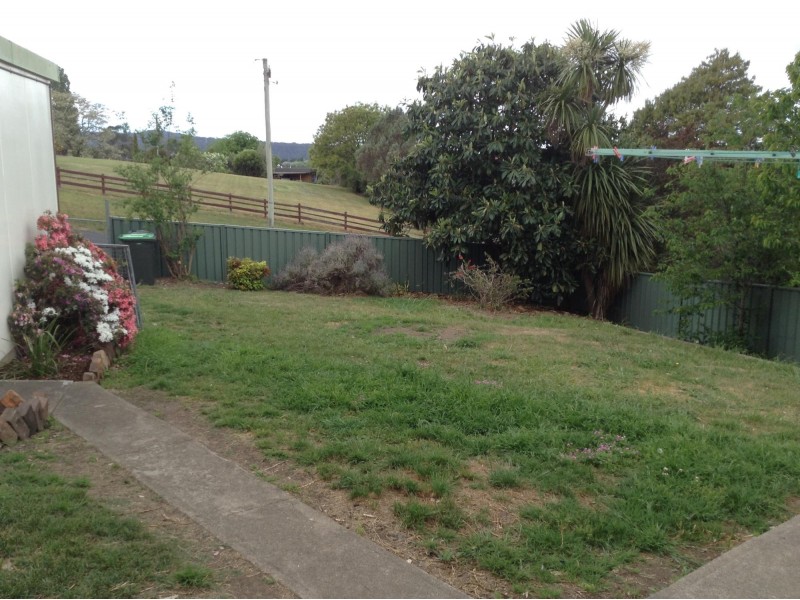 16 Jasper Street, Bega NSW 2550