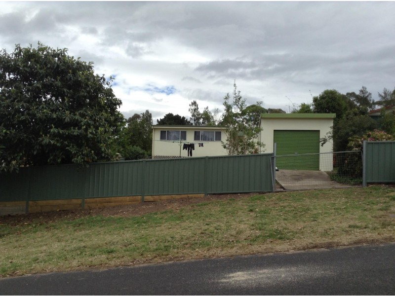 16 Jasper Street, Bega NSW 2550