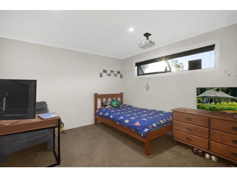 50 Glen Mia Drive, Bega NSW 2550