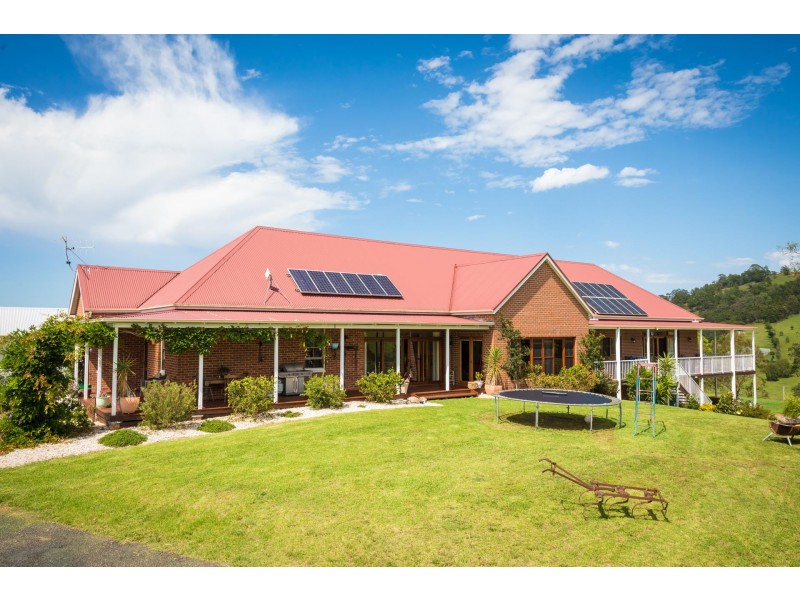 61 Mt Pleasant Road, Bega NSW 2550