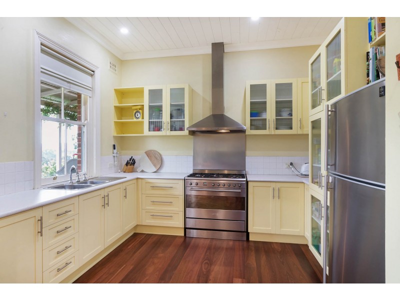 61 Mt Pleasant Road, Bega NSW 2550