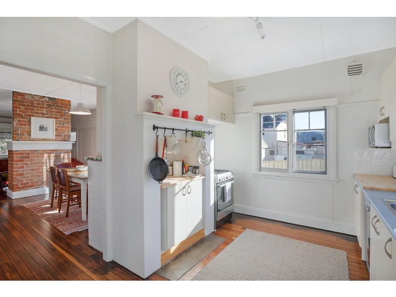 34 Parker Street, Bega NSW 2550