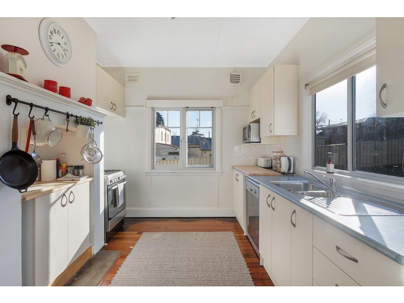 34 Parker Street, Bega NSW 2550