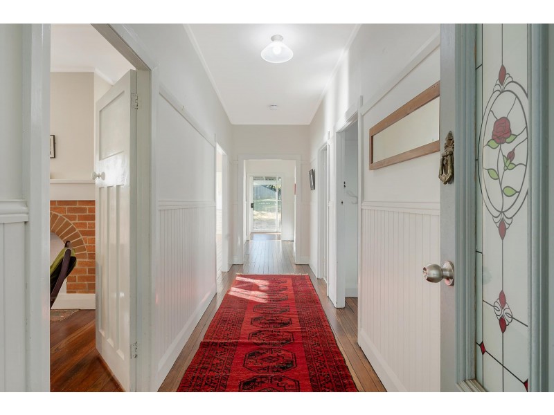 34 Parker Street, Bega NSW 2550