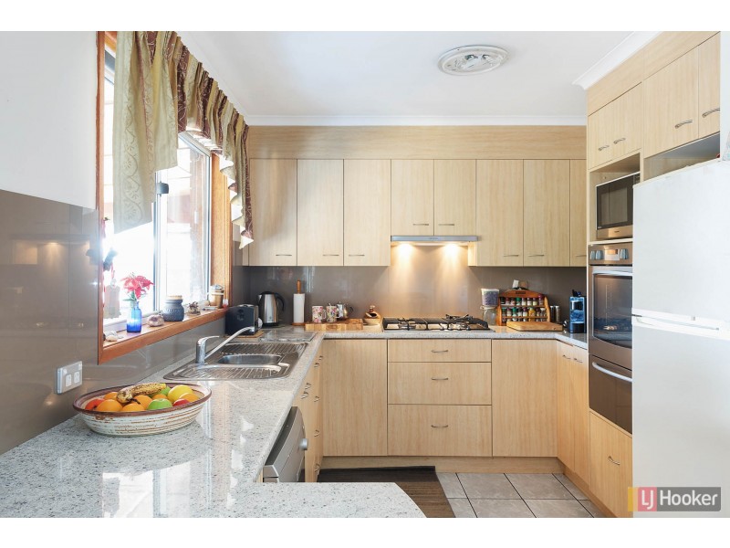 79 Lynjohn Drive, Bega NSW 2550