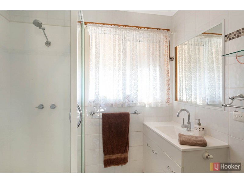 79 Lynjohn Drive, Bega NSW 2550