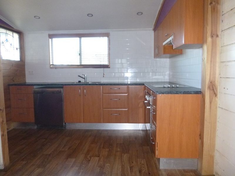 17 Prospect Street, Bega NSW 2550