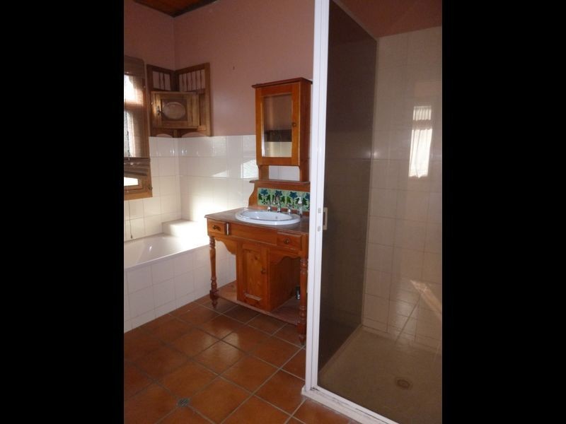 17 Prospect Street, Bega NSW 2550