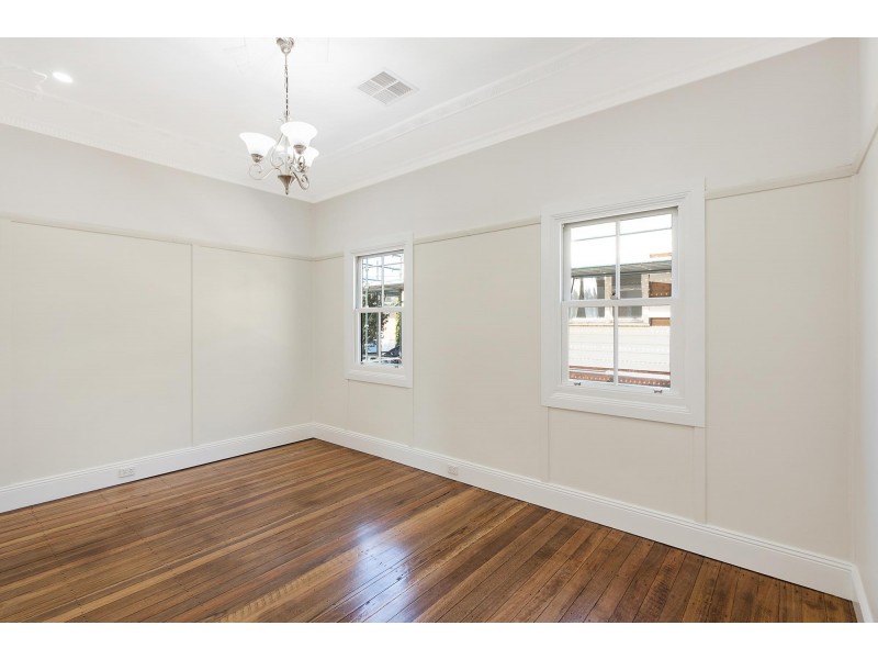 25 Peden Street, Bega NSW 2550