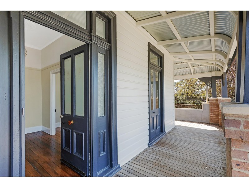 25 Peden Street, Bega NSW 2550