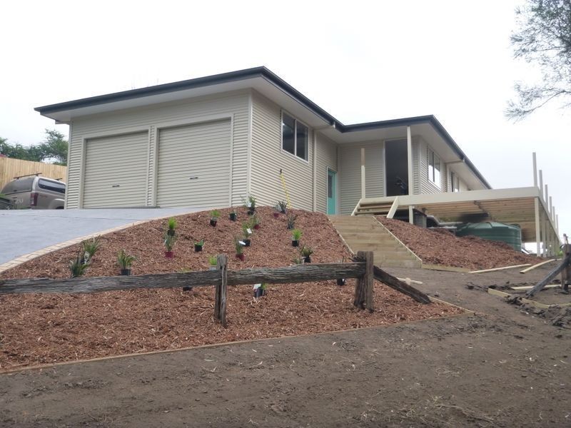 2/3 Gillespie Street, Cobargo NSW 2550