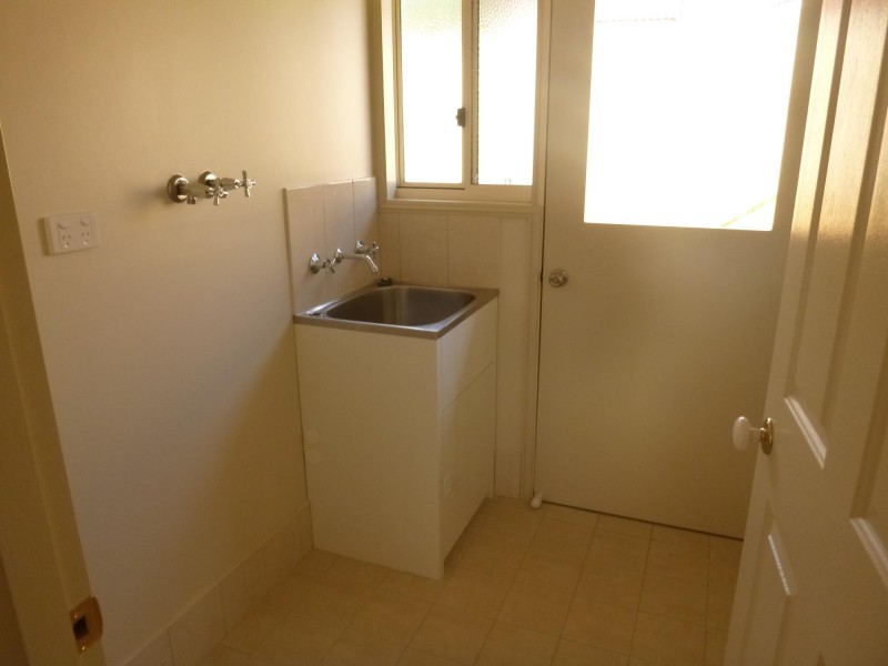 2/3 Gillespie Street, Cobargo NSW 2550