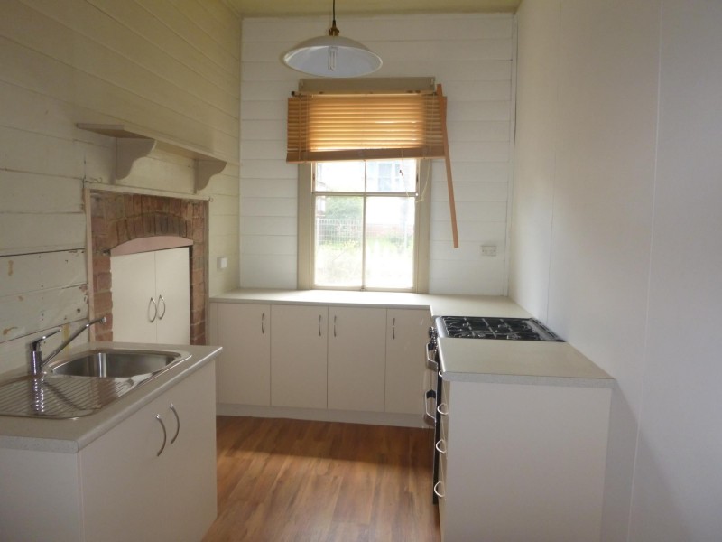 58 Upper Street, Bega NSW 2550