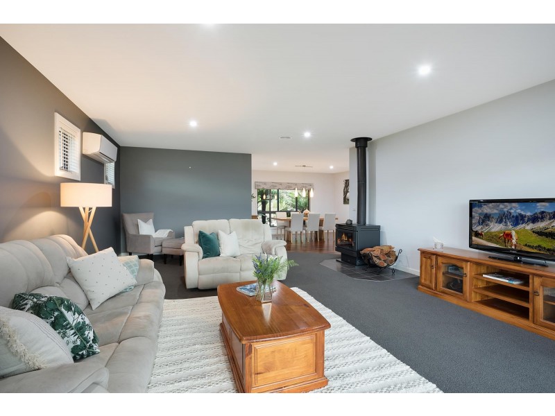 61 Armstrong Drive, Kalaru NSW 2550