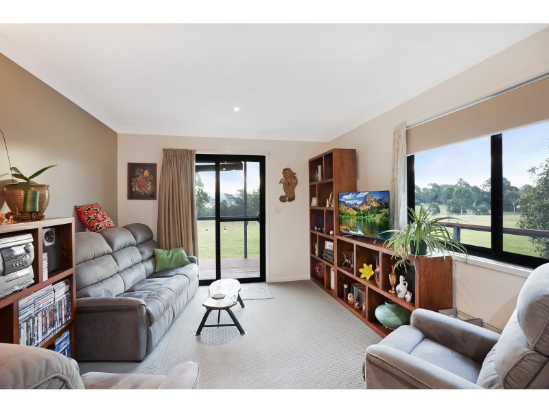 61 Armstrong Drive, Kalaru NSW 2550