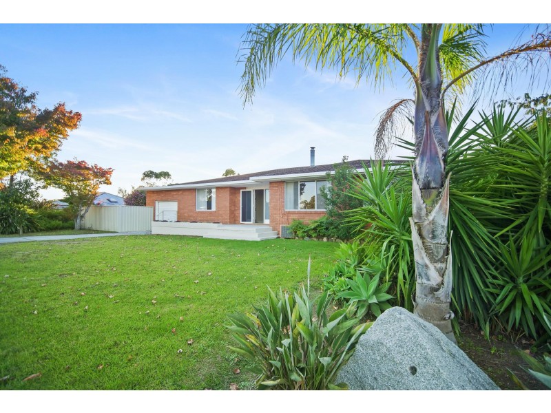 21 Howard Avenue, Bega NSW 2550