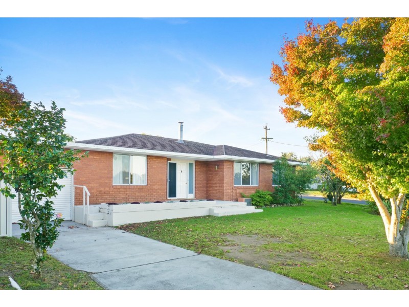 21 Howard Avenue, Bega NSW 2550