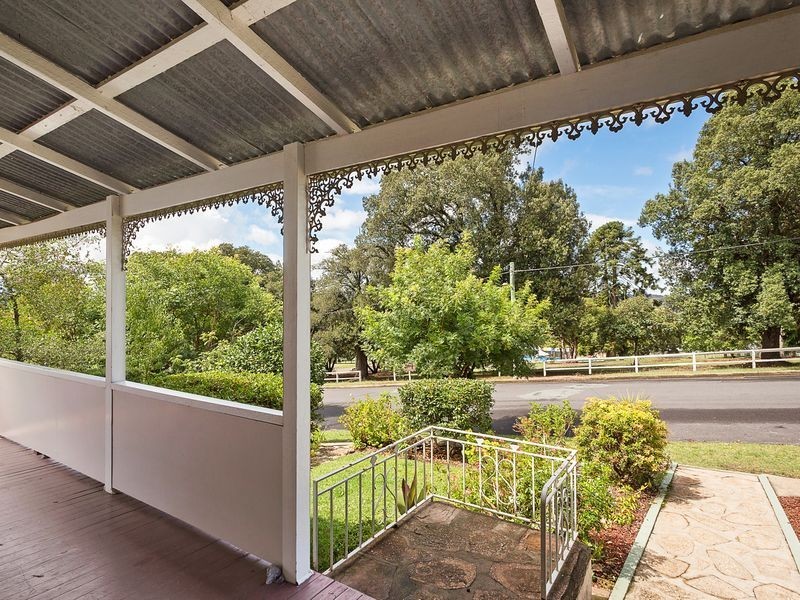 79 Parker Street, Bega NSW 2550