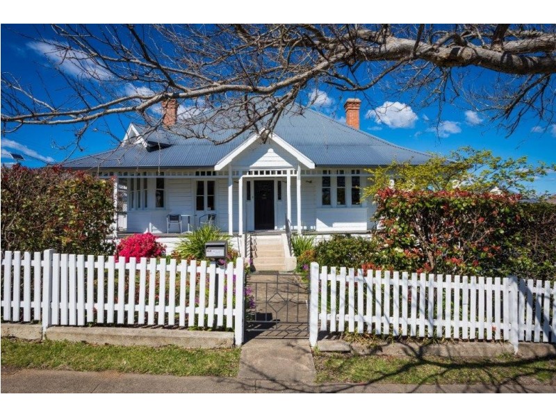 44 Bega Street, Bega NSW 2550